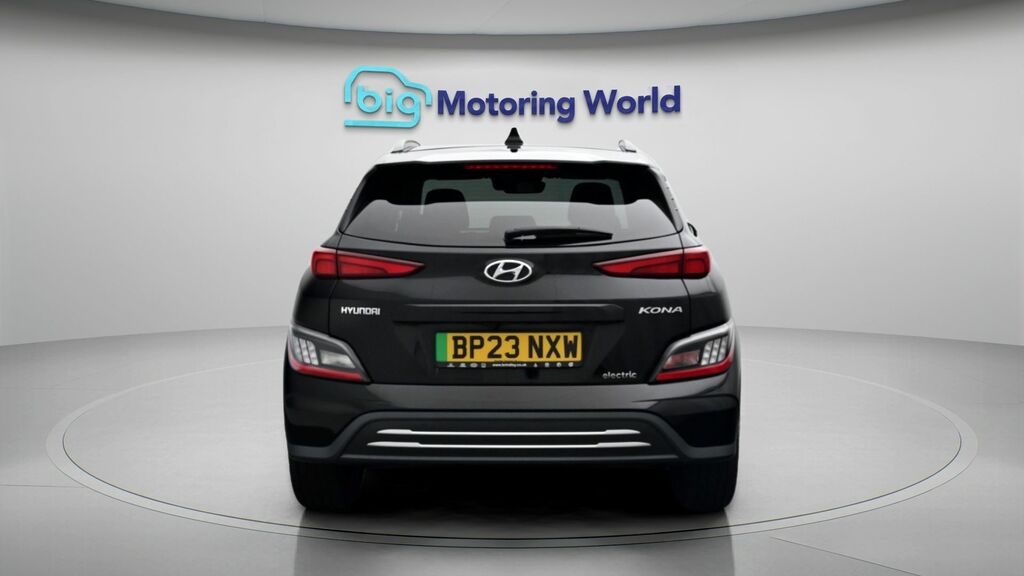 Hyundai Kona Premium Black #6