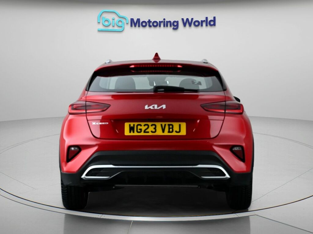 Kia Xceed 2 Red #6