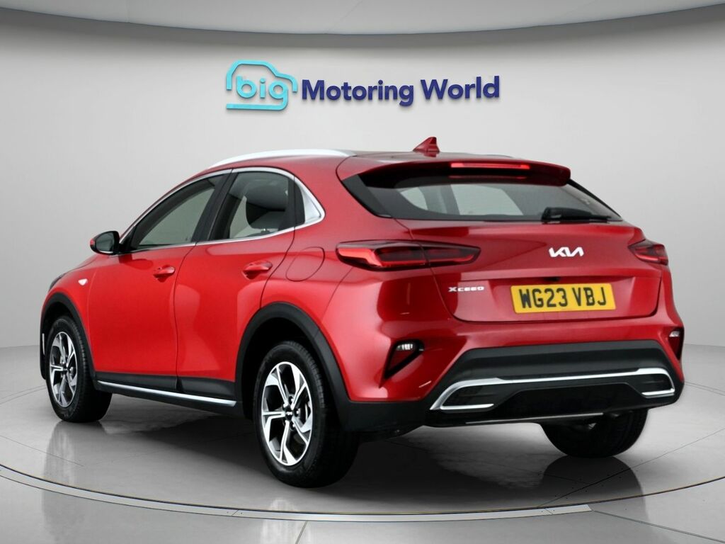 Kia Xceed 2 Red #5