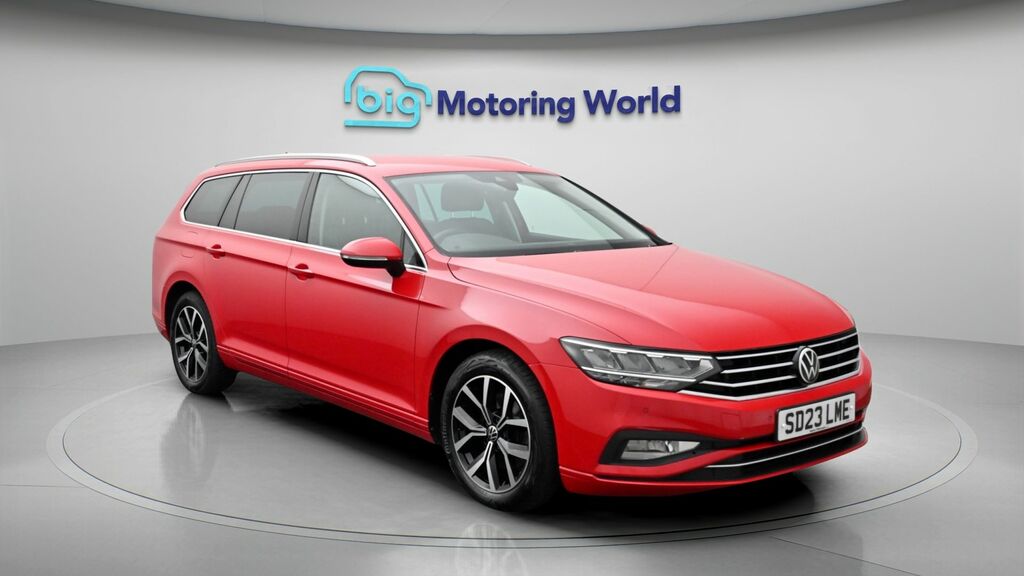 Volkswagen Passat Sel Red