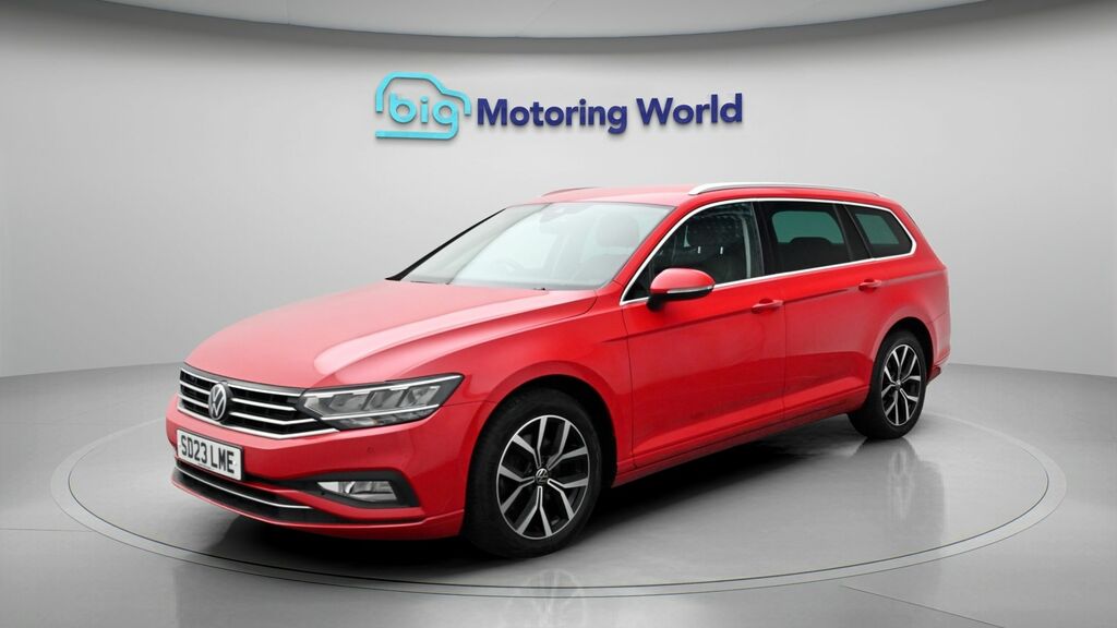Volkswagen Passat Sel Red #3