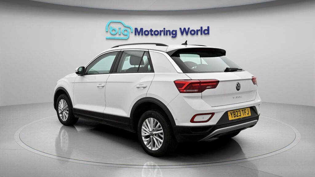 Volkswagen T-Roc Life White #5