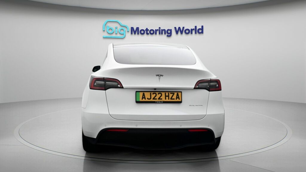 Tesla Model Y Long Range AJ22HZA White #6