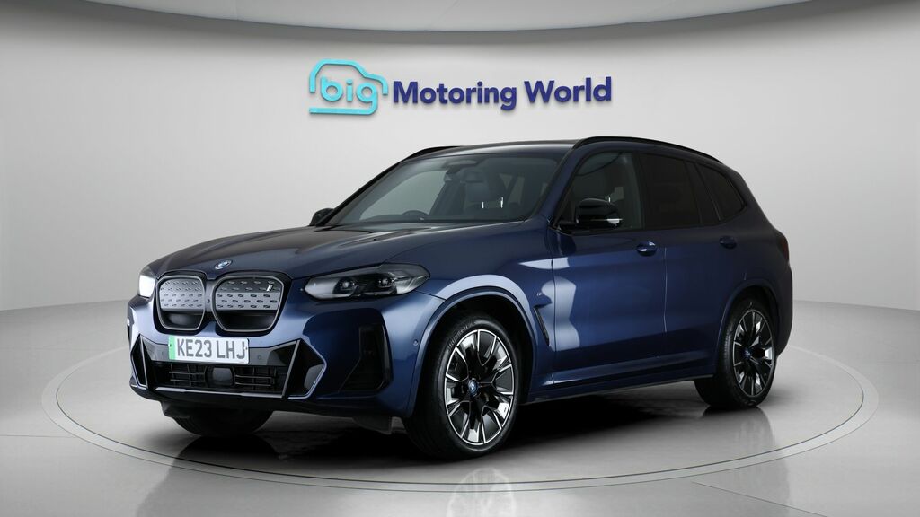 BMW iX3 M Sport Pro Blue #3