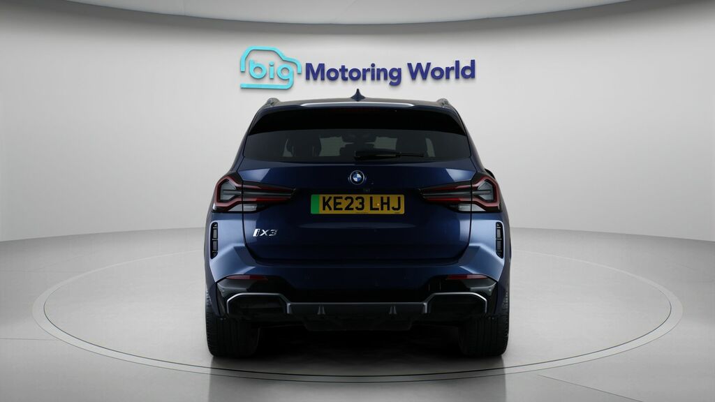 BMW iX3 M Sport Pro Blue #6