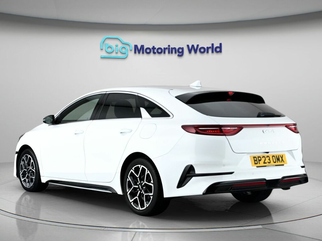 Kia Proceed Gt-line BP23OMX White #5
