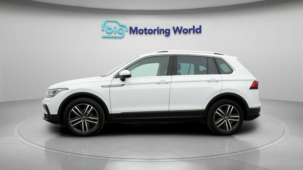 Volkswagen Tiguan Elegance White #4