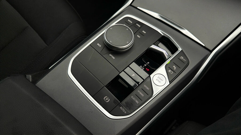 BMW 3 Series 330E 22.3 Kwh M Sport Step Grey #18