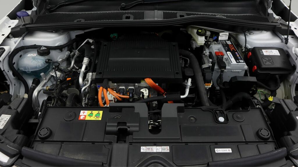 Citroen e-C4 50Kwh Shine Fastback 11Kw Charg Grey #18
