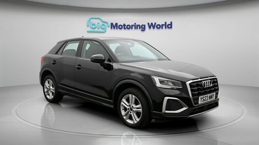 Audi Q2 Sport Black