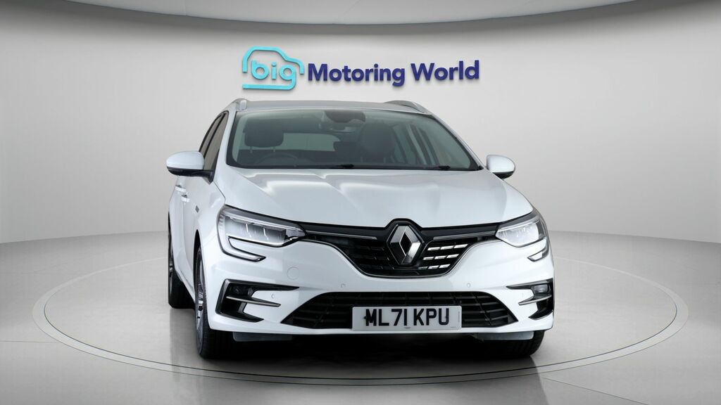 Renault Megane Iconic White #2