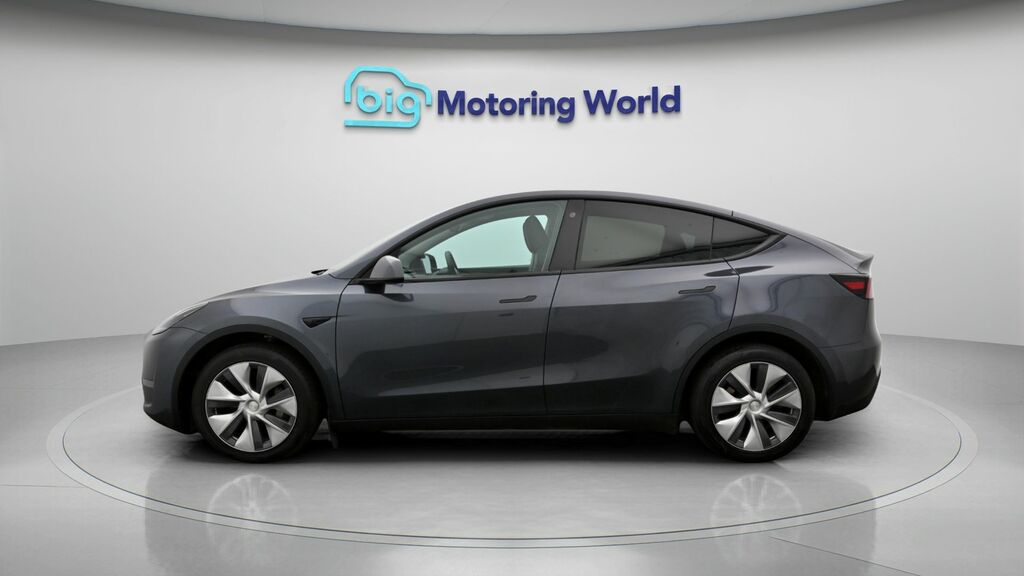 Tesla Model Y Long Range LE23BZK Grey #4