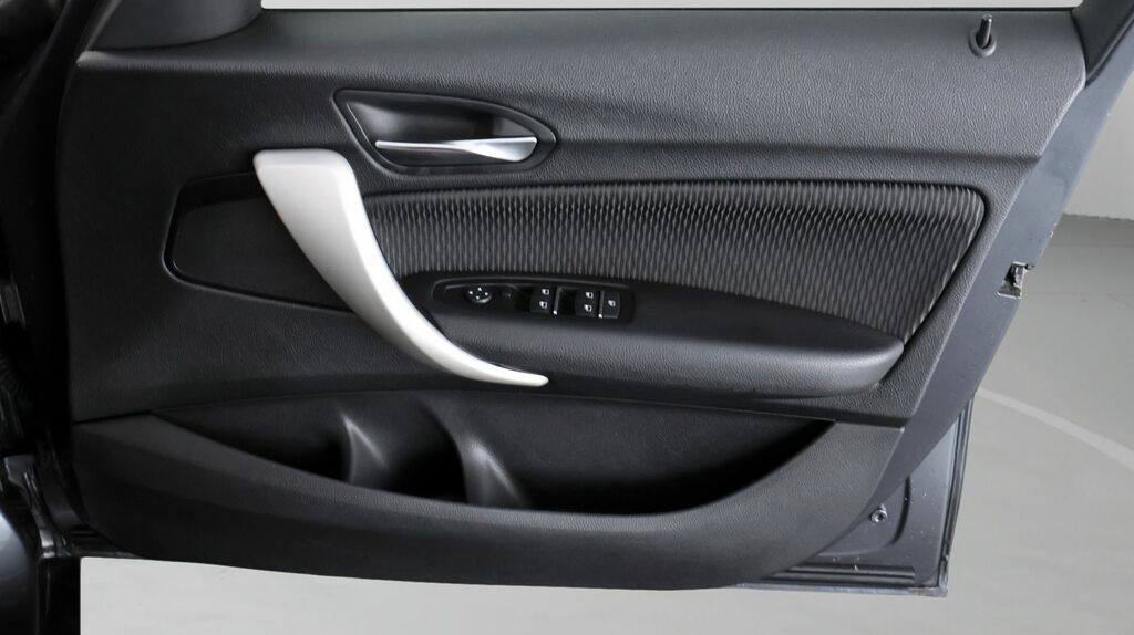 BMW 1 Series 118I M Sport Blue #15