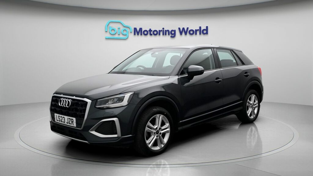 Audi Q2 Sport Grey #3