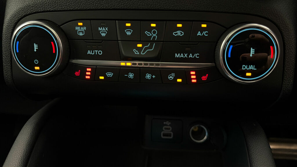 Ford Kuga St-line X Edition Black #3