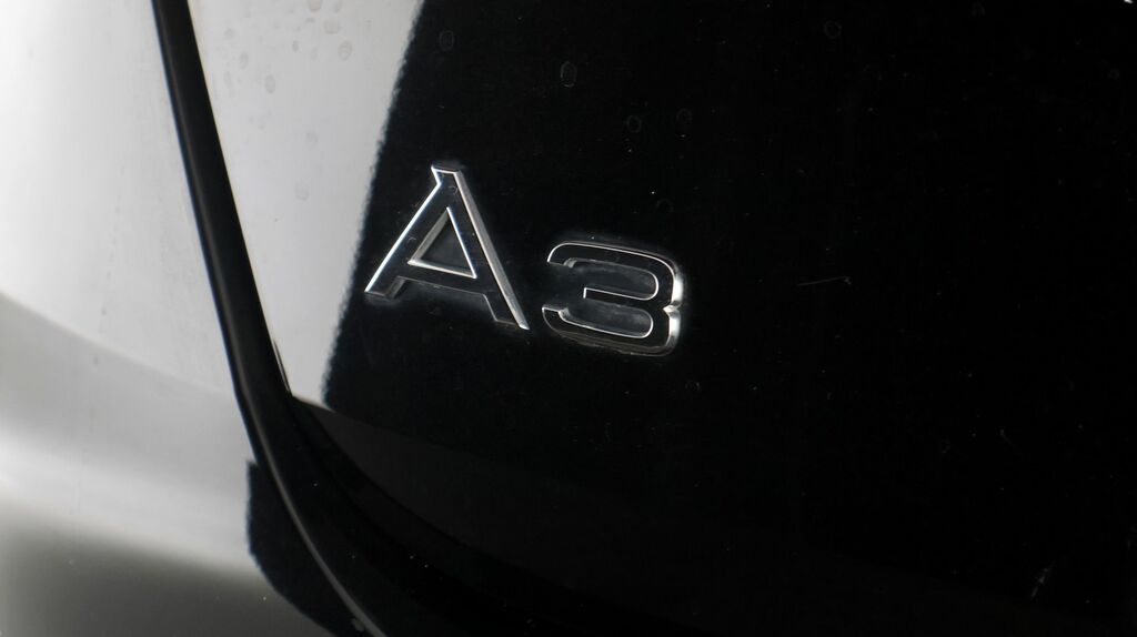 Audi A3 35 Tfsi Edition 1 S Tronic Comfortsound Grey #23