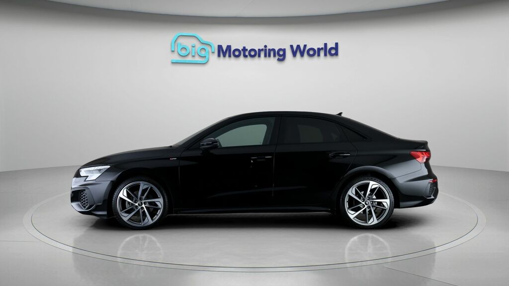 Audi A3 Edition 1 Black #4