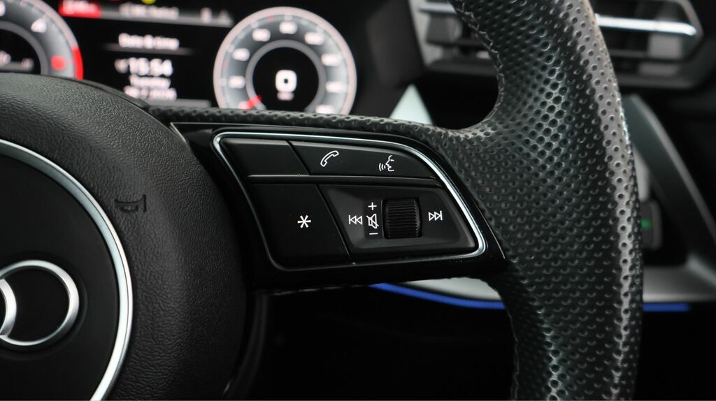 Audi A3 35 Tfsi Edition 1 S Tronic Comfortsound Grey #25