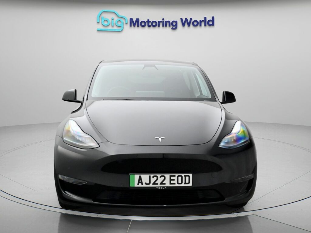 Tesla Model Y Long Range AJ22EOD Black #2