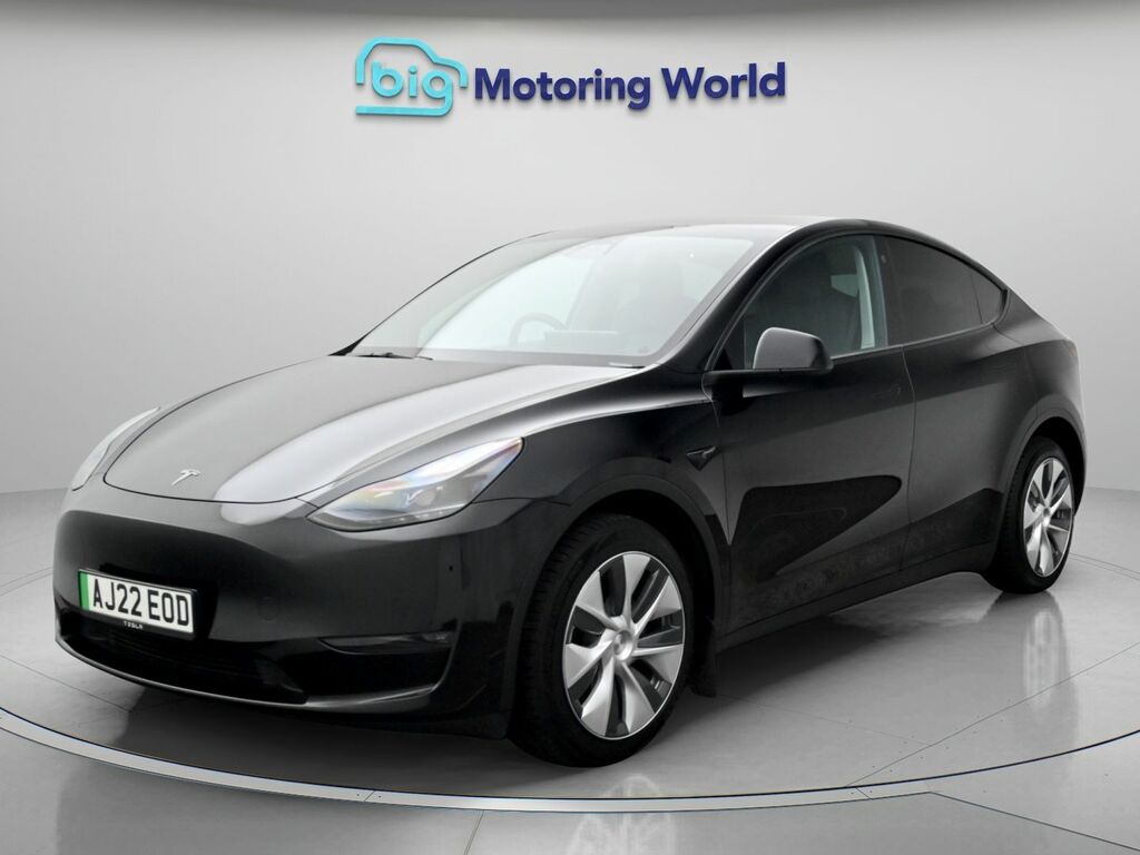 Tesla Model Y Long Range AJ22EOD Black #3