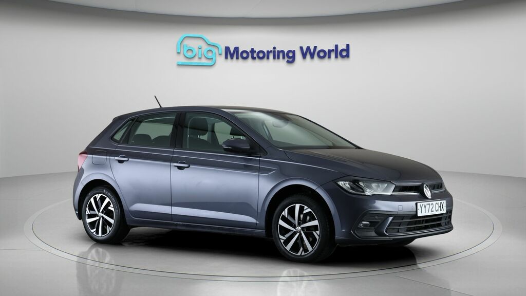Volkswagen Polo Life Grey