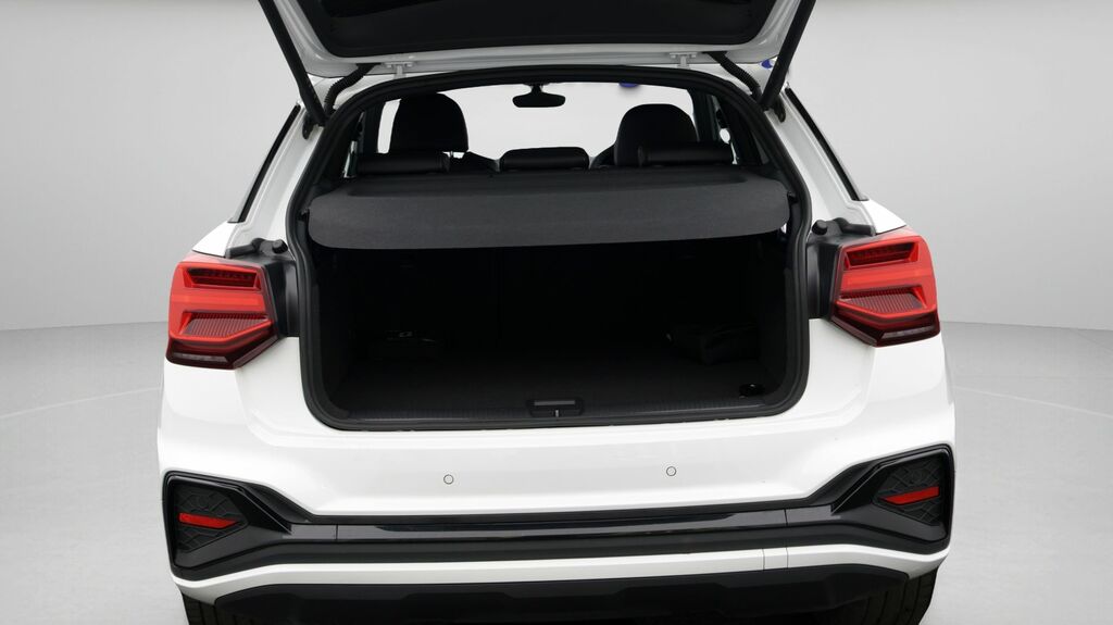 Audi Q2 Audi Estate 35 Tfsi Black Edition S Tronic White #16