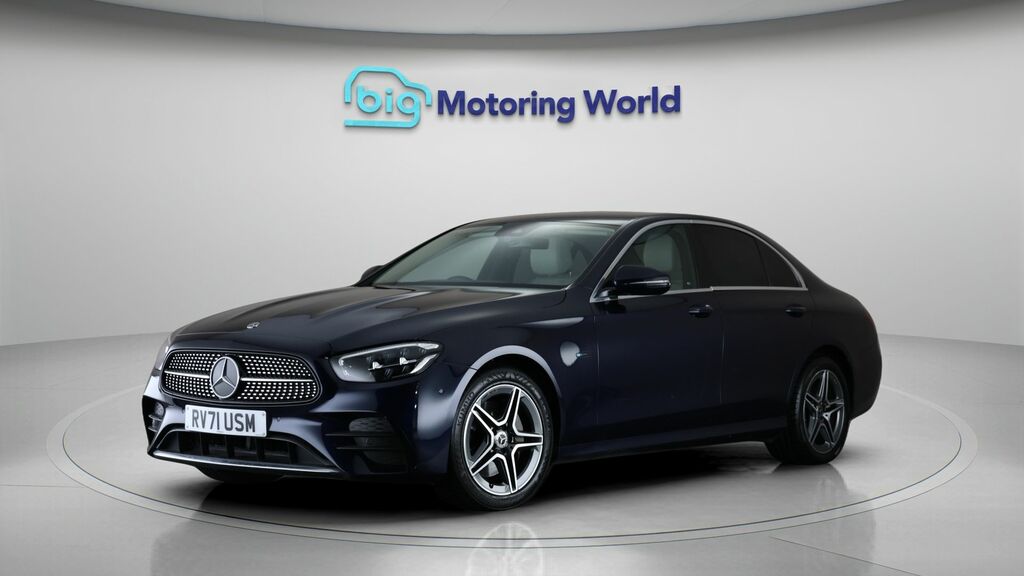 Mercedes-Benz E Class Amg Line Edition Blue #3
