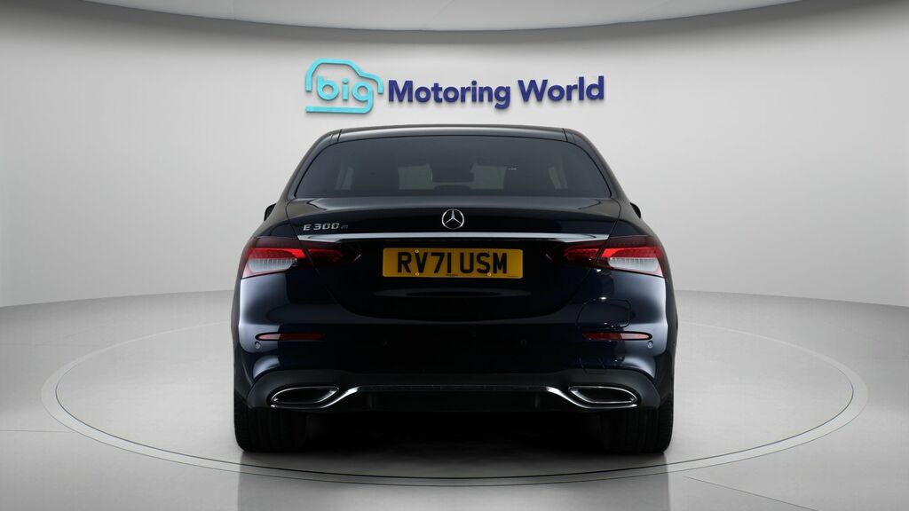 Mercedes-Benz E Class Amg Line Edition Blue #6