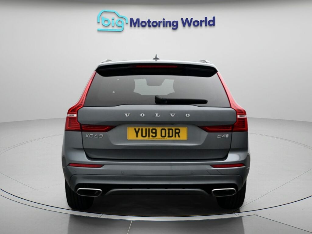 Volvo XC60 R-design Grey #6