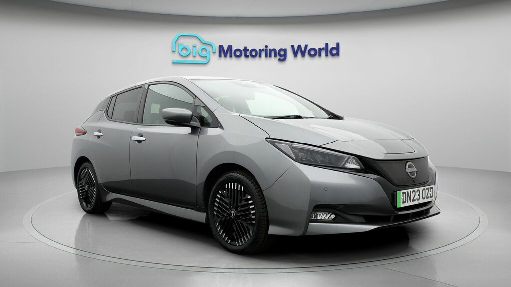 Nissan Leaf Tekna Grey