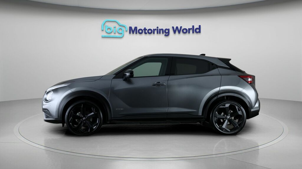Nissan Juke Tekna Grey #4