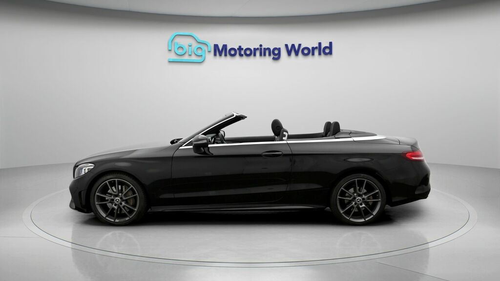 Mercedes-Benz C Class Amg Line Black #4