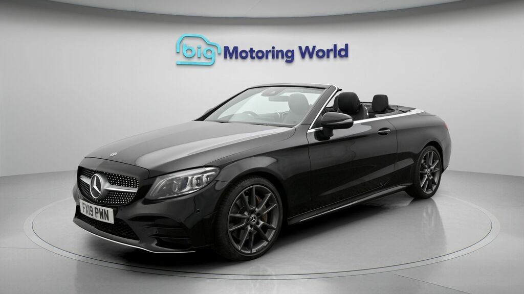 Mercedes-Benz C Class Amg Line Black #3