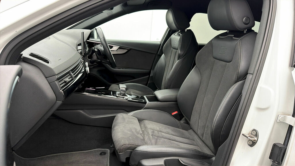 Audi A4 Avant Audi A4 Avant Black Edition 35 Tdi 163 Ps S Tronic Grey #13