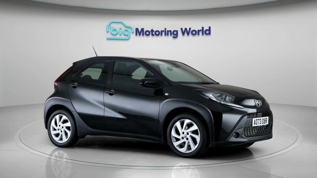 Toyota Aygo X Pure Black