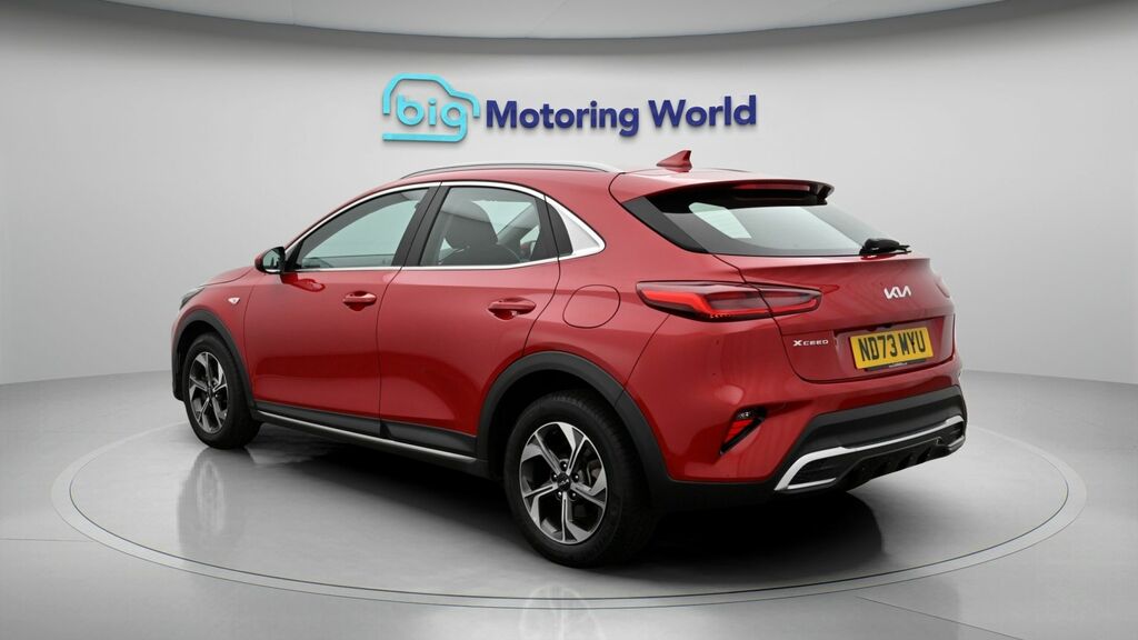 Kia Xceed 2 Red #5