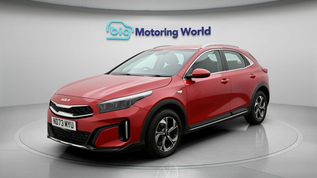 Kia Xceed 2 Red #3