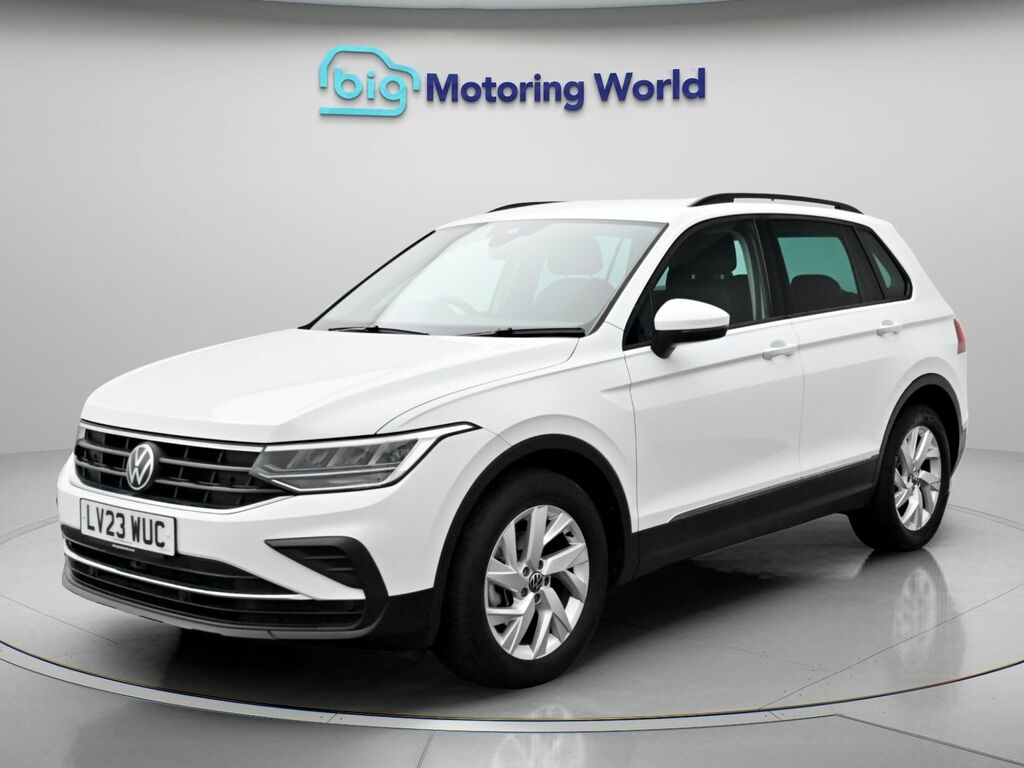 Volkswagen Tiguan Life White #3