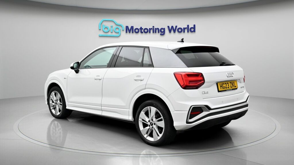 Audi Q2 S Line White #5