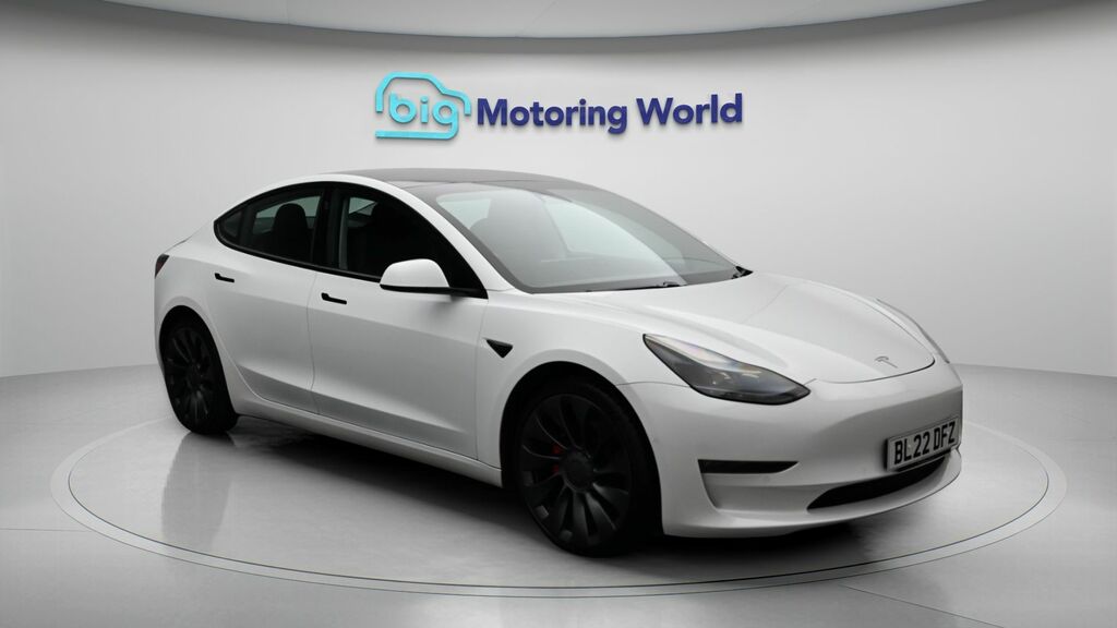 Tesla Model 3 Performance White