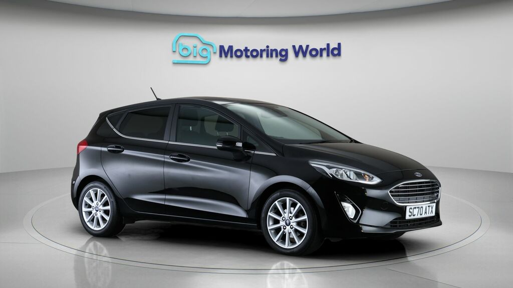 Ford Fiesta Titanium Black