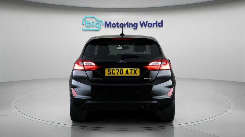 Ford Fiesta Titanium Black #6
