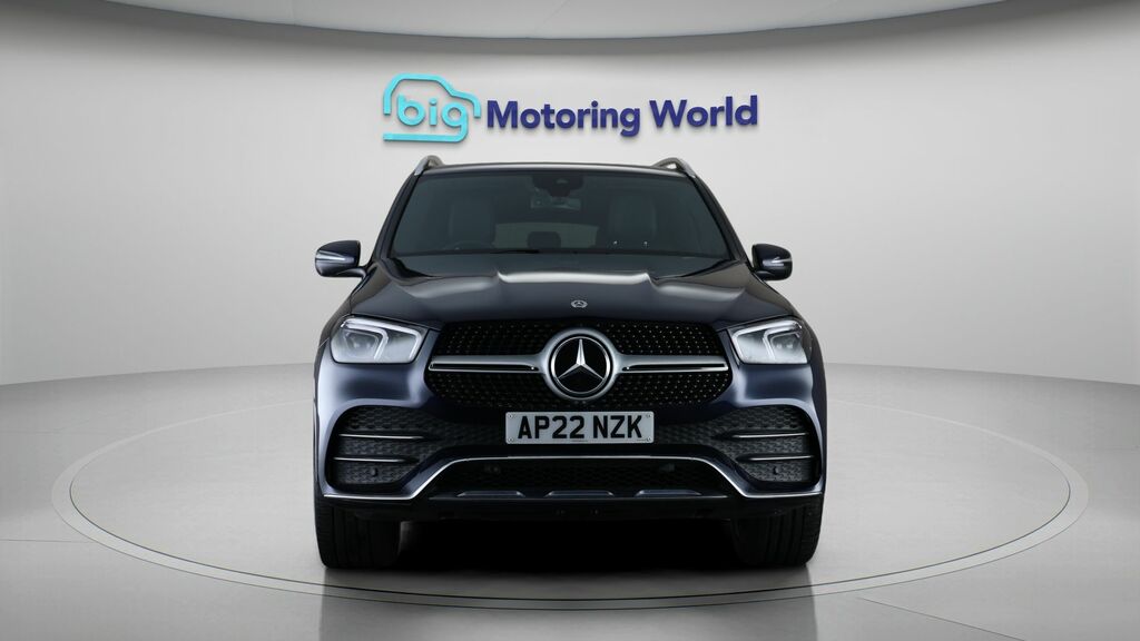 Mercedes-Benz GLE Class Amg Line Blue #2