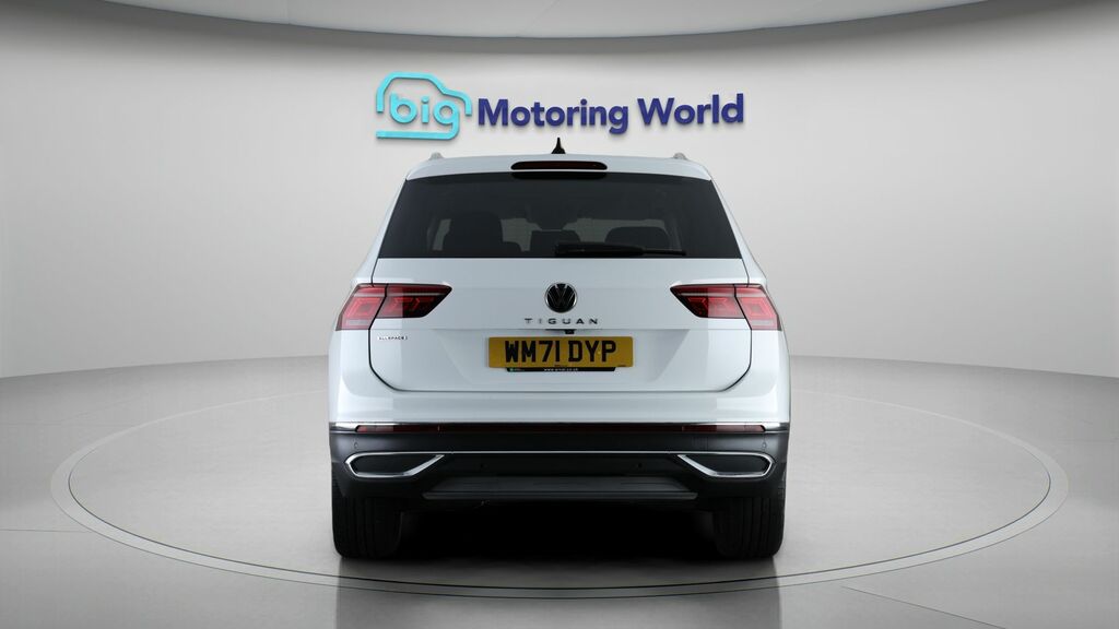 Volkswagen Tiguan Allspace Elegance WM71DYP White #5