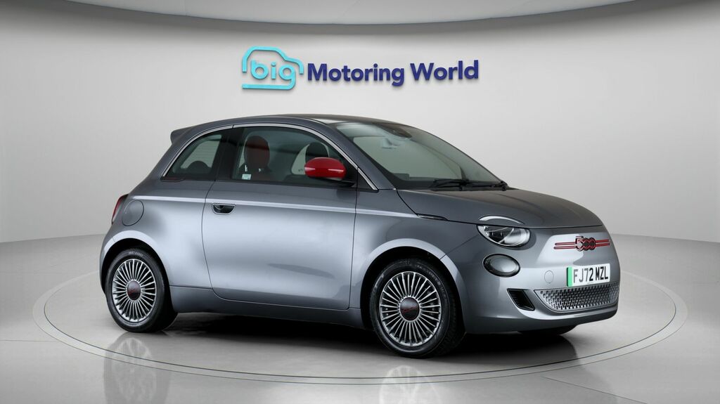 Fiat 500E Red Grey