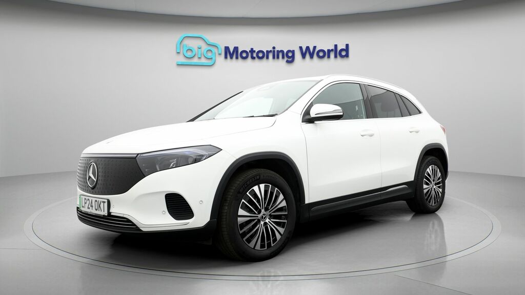 Mercedes-Benz EQA Sport White #3