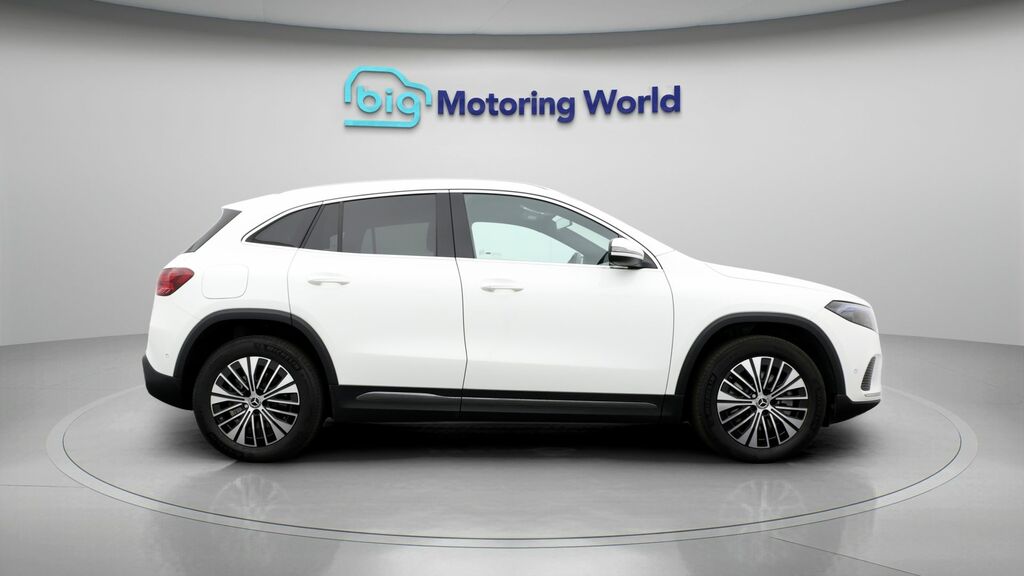 Mercedes-Benz EQA 250 140Kw Sport Executive 70.5Kwh White #8