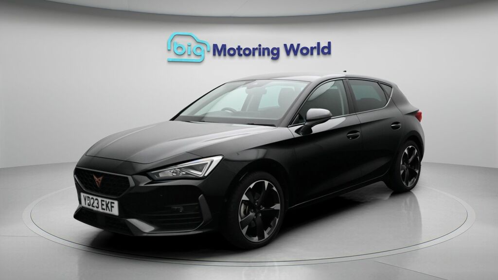 Cupra Leon V1 Black #3