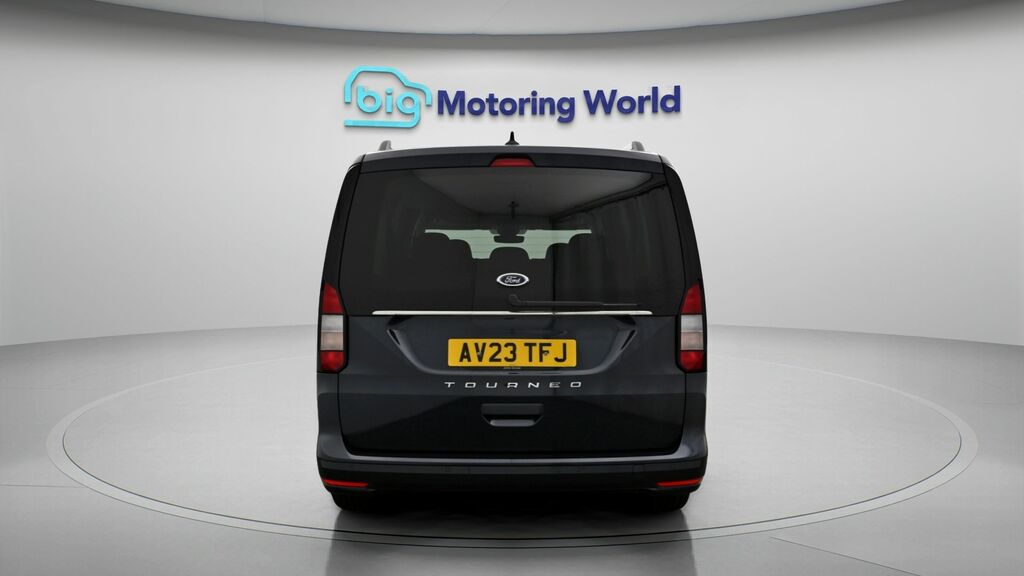 Ford Grand Tourneo Connect Titanium Blue #6