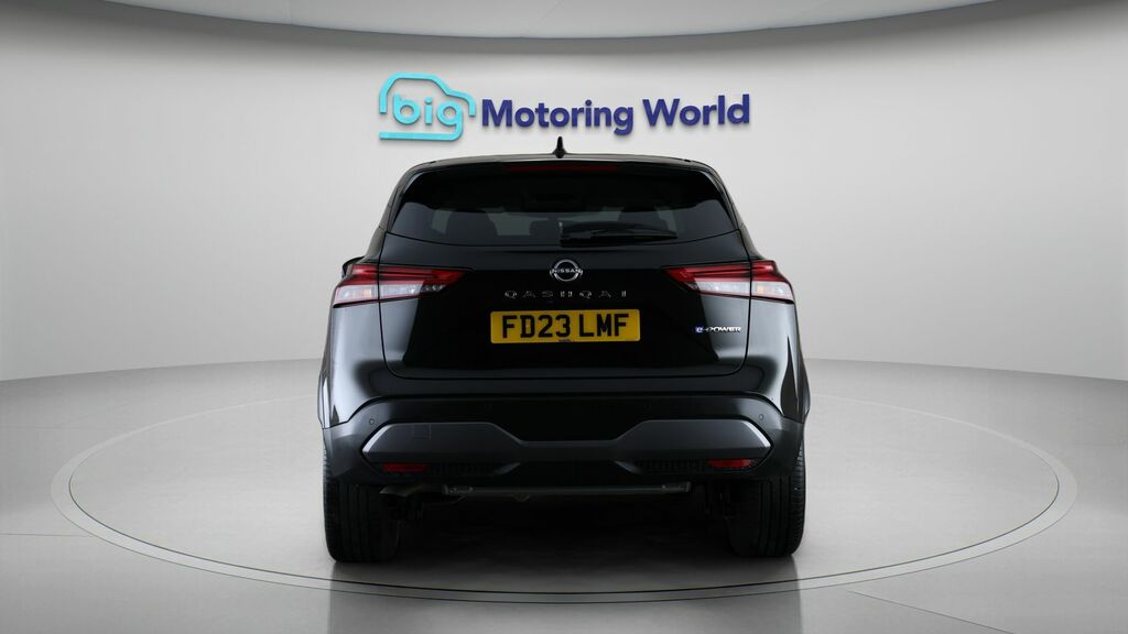 Nissan Qashqai N-connecta Black #6